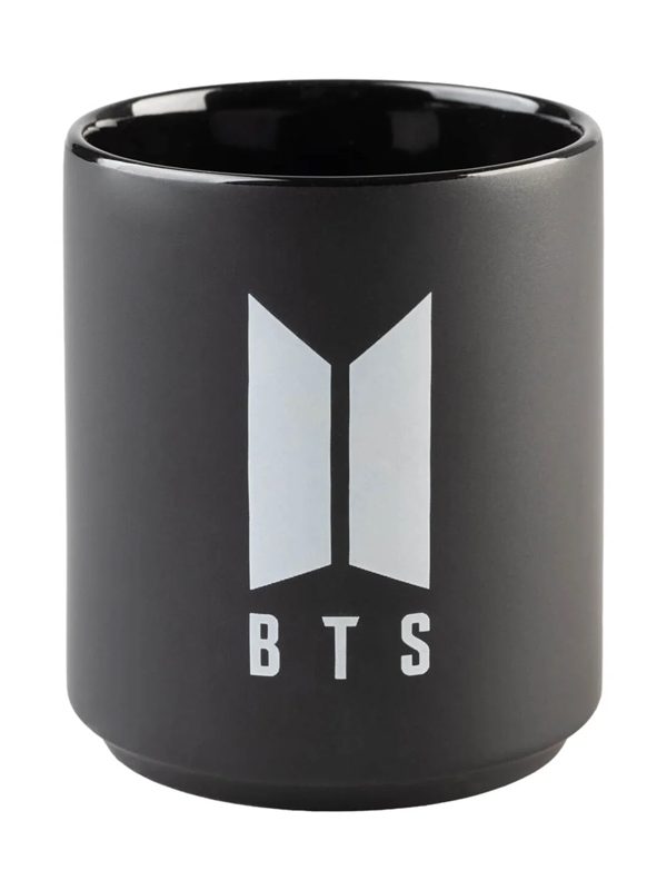 BTS - Keramický hrnek v dárkové krabičce 350 ml (černý)